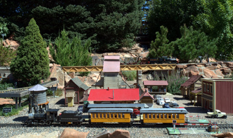 train_hudsongardens-littletonco_lah_0602